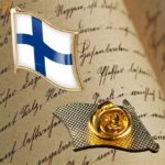 Pinssit, Suomen lippu, 5 kpl, Matkalahja, Lahjatavara