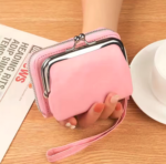 Kukkaro + korttikotelo, Keinonahka, Retro design, Turvaranneke